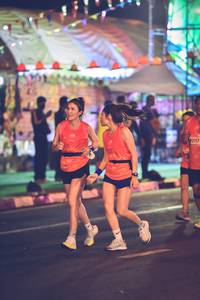 BIB: 3117
                            <button type="button" onclick="openModal(18151284)" class="btn btn-primary btn-sm float-right btn-popup" data-toggle="modal" data-target=".modal-high-quality">
                        <i class="fas fa-shopping-cart"></i> Add to Cart
                    </button>
                                            <button type="button" onclick="isThisMe(18151284, true)" class="btn btn-success btn-sm float-right btn-popup btn-isme hidden" data-toggle="tooltip" data-placement="bottom" title="นี่คือรูปของคุณใช่ไหม คลิกที่นี่เพื่อเอาเข้าอัลบั้ม">
                        <i class="fas fa-plus"></i> Add to album
                    </button>
                    <button type="button" onclick="isThisMe(18151284, false)" class="btn btn-warning btn-sm float-right btn-popup btn-isnotme hidden">
                        <i class="fas fa-ban"></i> Remove from album
                    </button>