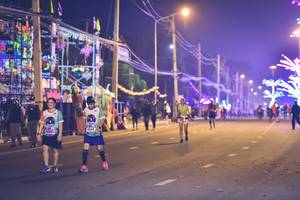 BIB: 44621
                            <button type="button" onclick="openModal(18141533)" class="btn btn-primary btn-sm float-right btn-popup" data-toggle="modal" data-target=".modal-high-quality">
                        <i class="fas fa-shopping-cart"></i> Add to Cart
                    </button>
                                            <button type="button" onclick="isThisMe(18141533, true)" class="btn btn-success btn-sm float-right btn-popup btn-isme hidden" data-toggle="tooltip" data-placement="bottom" title="นี่คือรูปของคุณใช่ไหม คลิกที่นี่เพื่อเอาเข้าอัลบั้ม">
                        <i class="fas fa-plus"></i> Add to album
                    </button>
                    <button type="button" onclick="isThisMe(18141533, false)" class="btn btn-warning btn-sm float-right btn-popup btn-isnotme hidden">
                        <i class="fas fa-ban"></i> Remove from album
                    </button>