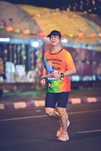 BIB: 130
                            <button type="button" onclick="openModal(18138694)" class="btn btn-primary btn-sm float-right btn-popup" data-toggle="modal" data-target=".modal-high-quality">
                        <i class="fas fa-shopping-cart"></i> Add to Cart
                    </button>
                                            <button type="button" onclick="isThisMe(18138694, true)" class="btn btn-success btn-sm float-right btn-popup btn-isme hidden" data-toggle="tooltip" data-placement="bottom" title="นี่คือรูปของคุณใช่ไหม คลิกที่นี่เพื่อเอาเข้าอัลบั้ม">
                        <i class="fas fa-plus"></i> Add to album
                    </button>
                    <button type="button" onclick="isThisMe(18138694, false)" class="btn btn-warning btn-sm float-right btn-popup btn-isnotme hidden">
                        <i class="fas fa-ban"></i> Remove from album
                    </button>
