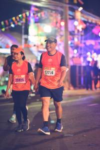BIB: 23236, 25925
                            <button type="button" onclick="openModal(18135737)" class="btn btn-primary btn-sm float-right btn-popup" data-toggle="modal" data-target=".modal-high-quality">
                        <i class="fas fa-shopping-cart"></i> Add to Cart
                    </button>
                                            <button type="button" onclick="isThisMe(18135737, true)" class="btn btn-success btn-sm float-right btn-popup btn-isme hidden" data-toggle="tooltip" data-placement="bottom" title="นี่คือรูปของคุณใช่ไหม คลิกที่นี่เพื่อเอาเข้าอัลบั้ม">
                        <i class="fas fa-plus"></i> Add to album
                    </button>
                    <button type="button" onclick="isThisMe(18135737, false)" class="btn btn-warning btn-sm float-right btn-popup btn-isnotme hidden">
                        <i class="fas fa-ban"></i> Remove from album
                    </button>