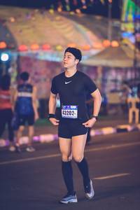 BIB: 43202
                            <button type="button" onclick="openModal(18141724)" class="btn btn-primary btn-sm float-right btn-popup" data-toggle="modal" data-target=".modal-high-quality">
                        <i class="fas fa-shopping-cart"></i> Add to Cart
                    </button>
                                            <button type="button" onclick="isThisMe(18141724, true)" class="btn btn-success btn-sm float-right btn-popup btn-isme hidden" data-toggle="tooltip" data-placement="bottom" title="นี่คือรูปของคุณใช่ไหม คลิกที่นี่เพื่อเอาเข้าอัลบั้ม">
                        <i class="fas fa-plus"></i> Add to album
                    </button>
                    <button type="button" onclick="isThisMe(18141724, false)" class="btn btn-warning btn-sm float-right btn-popup btn-isnotme hidden">
                        <i class="fas fa-ban"></i> Remove from album
                    </button>