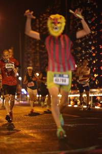 BIB: 40840
                            <button type="button" onclick="openModal(16129398)" class="btn btn-primary btn-sm float-right btn-popup" data-toggle="modal" data-target=".modal-high-quality">
                        <i class="fas fa-shopping-cart"></i> Add to Cart
                    </button>
                                            <button type="button" onclick="isThisMe(16129398, true)" class="btn btn-success btn-sm float-right btn-popup btn-isme hidden" data-toggle="tooltip" data-placement="bottom" title="นี่คือรูปของคุณใช่ไหม คลิกที่นี่เพื่อเอาเข้าอัลบั้ม">
                        <i class="fas fa-plus"></i> Add to album
                    </button>
                    <button type="button" onclick="isThisMe(16129398, false)" class="btn btn-warning btn-sm float-right btn-popup btn-isnotme hidden">
                        <i class="fas fa-ban"></i> Remove from album
                    </button>