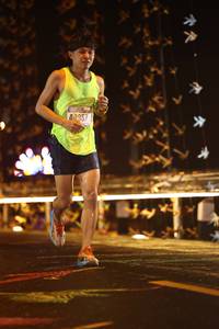 BIB: 0957
                            <button type="button" onclick="openModal(16113290)" class="btn btn-primary btn-sm float-right btn-popup" data-toggle="modal" data-target=".modal-high-quality">
                        <i class="fas fa-shopping-cart"></i> Add to Cart
                    </button>
                                            <button type="button" onclick="isThisMe(16113290, true)" class="btn btn-success btn-sm float-right btn-popup btn-isme hidden" data-toggle="tooltip" data-placement="bottom" title="นี่คือรูปของคุณใช่ไหม คลิกที่นี่เพื่อเอาเข้าอัลบั้ม">
                        <i class="fas fa-plus"></i> Add to album
                    </button>
                    <button type="button" onclick="isThisMe(16113290, false)" class="btn btn-warning btn-sm float-right btn-popup btn-isnotme hidden">
                        <i class="fas fa-ban"></i> Remove from album
                    </button>