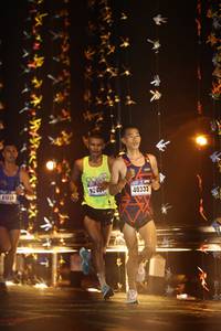 BIB: 240, 40333, 4153
                            <button type="button" onclick="openModal(16110976)" class="btn btn-primary btn-sm float-right btn-popup" data-toggle="modal" data-target=".modal-high-quality">
                        <i class="fas fa-shopping-cart"></i> Add to Cart
                    </button>
                                            <button type="button" onclick="isThisMe(16110976, true)" class="btn btn-success btn-sm float-right btn-popup btn-isme hidden" data-toggle="tooltip" data-placement="bottom" title="นี่คือรูปของคุณใช่ไหม คลิกที่นี่เพื่อเอาเข้าอัลบั้ม">
                        <i class="fas fa-plus"></i> Add to album
                    </button>
                    <button type="button" onclick="isThisMe(16110976, false)" class="btn btn-warning btn-sm float-right btn-popup btn-isnotme hidden">
                        <i class="fas fa-ban"></i> Remove from album
                    </button>