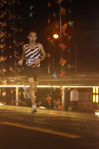 BIB: 408
                            <button type="button" onclick="openModal(16112084)" class="btn btn-primary btn-sm float-right btn-popup" data-toggle="modal" data-target=".modal-high-quality">
                        <i class="fas fa-shopping-cart"></i> Add to Cart
                    </button>
                                            <button type="button" onclick="isThisMe(16112084, true)" class="btn btn-success btn-sm float-right btn-popup btn-isme hidden" data-toggle="tooltip" data-placement="bottom" title="นี่คือรูปของคุณใช่ไหม คลิกที่นี่เพื่อเอาเข้าอัลบั้ม">
                        <i class="fas fa-plus"></i> Add to album
                    </button>
                    <button type="button" onclick="isThisMe(16112084, false)" class="btn btn-warning btn-sm float-right btn-popup btn-isnotme hidden">
                        <i class="fas fa-ban"></i> Remove from album
                    </button>