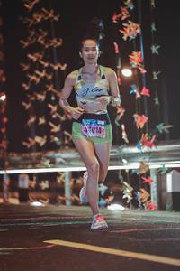 BIB: 4014
                            <button type="button" onclick="openModal(18297957)" class="btn btn-primary btn-sm float-right btn-popup" data-toggle="modal" data-target=".modal-high-quality">
                        <i class="fas fa-shopping-cart"></i> Add to Cart
                    </button>
                                            <button type="button" onclick="isThisMe(18297957, true)" class="btn btn-success btn-sm float-right btn-popup btn-isme hidden" data-toggle="tooltip" data-placement="bottom" title="นี่คือรูปของคุณใช่ไหม คลิกที่นี่เพื่อเอาเข้าอัลบั้ม">
                        <i class="fas fa-plus"></i> Add to album
                    </button>
                    <button type="button" onclick="isThisMe(18297957, false)" class="btn btn-warning btn-sm float-right btn-popup btn-isnotme hidden">
                        <i class="fas fa-ban"></i> Remove from album
                    </button>