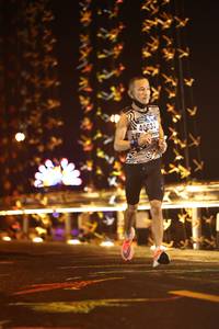 BIB: 4003
                            <button type="button" onclick="openModal(16119818)" class="btn btn-primary btn-sm float-right btn-popup" data-toggle="modal" data-target=".modal-high-quality">
                        <i class="fas fa-shopping-cart"></i> Add to Cart
                    </button>
                                            <button type="button" onclick="isThisMe(16119818, true)" class="btn btn-success btn-sm float-right btn-popup btn-isme hidden" data-toggle="tooltip" data-placement="bottom" title="นี่คือรูปของคุณใช่ไหม คลิกที่นี่เพื่อเอาเข้าอัลบั้ม">
                        <i class="fas fa-plus"></i> Add to album
                    </button>
                    <button type="button" onclick="isThisMe(16119818, false)" class="btn btn-warning btn-sm float-right btn-popup btn-isnotme hidden">
                        <i class="fas fa-ban"></i> Remove from album
                    </button>