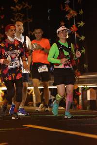 BIB: 1100, 42902
                            <button type="button" onclick="openModal(16159577)" class="btn btn-primary btn-sm float-right btn-popup" data-toggle="modal" data-target=".modal-high-quality">
                        <i class="fas fa-shopping-cart"></i> Add to Cart
                    </button>
                                            <button type="button" onclick="isThisMe(16159577, true)" class="btn btn-success btn-sm float-right btn-popup btn-isme hidden" data-toggle="tooltip" data-placement="bottom" title="นี่คือรูปของคุณใช่ไหม คลิกที่นี่เพื่อเอาเข้าอัลบั้ม">
                        <i class="fas fa-plus"></i> Add to album
                    </button>
                    <button type="button" onclick="isThisMe(16159577, false)" class="btn btn-warning btn-sm float-right btn-popup btn-isnotme hidden">
                        <i class="fas fa-ban"></i> Remove from album
                    </button>