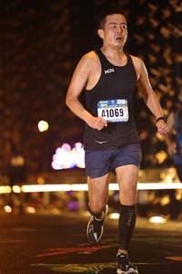 BIB: 41069
                            <button type="button" onclick="openModal(16113692)" class="btn btn-primary btn-sm float-right btn-popup" data-toggle="modal" data-target=".modal-high-quality">
                        <i class="fas fa-shopping-cart"></i> Add to Cart
                    </button>
                                            <button type="button" onclick="isThisMe(16113692, true)" class="btn btn-success btn-sm float-right btn-popup btn-isme hidden" data-toggle="tooltip" data-placement="bottom" title="นี่คือรูปของคุณใช่ไหม คลิกที่นี่เพื่อเอาเข้าอัลบั้ม">
                        <i class="fas fa-plus"></i> Add to album
                    </button>
                    <button type="button" onclick="isThisMe(16113692, false)" class="btn btn-warning btn-sm float-right btn-popup btn-isnotme hidden">
                        <i class="fas fa-ban"></i> Remove from album
                    </button>