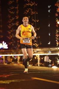 BIB: 40775
                            <button type="button" onclick="openModal(16130876)" class="btn btn-primary btn-sm float-right btn-popup" data-toggle="modal" data-target=".modal-high-quality">
                        <i class="fas fa-shopping-cart"></i> Add to Cart
                    </button>
                                            <button type="button" onclick="isThisMe(16130876, true)" class="btn btn-success btn-sm float-right btn-popup btn-isme hidden" data-toggle="tooltip" data-placement="bottom" title="นี่คือรูปของคุณใช่ไหม คลิกที่นี่เพื่อเอาเข้าอัลบั้ม">
                        <i class="fas fa-plus"></i> Add to album
                    </button>
                    <button type="button" onclick="isThisMe(16130876, false)" class="btn btn-warning btn-sm float-right btn-popup btn-isnotme hidden">
                        <i class="fas fa-ban"></i> Remove from album
                    </button>