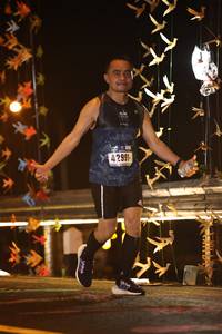 BIB: 42991
                            <button type="button" onclick="openModal(16150249)" class="btn btn-primary btn-sm float-right btn-popup" data-toggle="modal" data-target=".modal-high-quality">
                        <i class="fas fa-shopping-cart"></i> Add to Cart
                    </button>
                                            <button type="button" onclick="isThisMe(16150249, true)" class="btn btn-success btn-sm float-right btn-popup btn-isme hidden" data-toggle="tooltip" data-placement="bottom" title="นี่คือรูปของคุณใช่ไหม คลิกที่นี่เพื่อเอาเข้าอัลบั้ม">
                        <i class="fas fa-plus"></i> Add to album
                    </button>
                    <button type="button" onclick="isThisMe(16150249, false)" class="btn btn-warning btn-sm float-right btn-popup btn-isnotme hidden">
                        <i class="fas fa-ban"></i> Remove from album
                    </button>