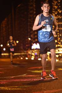 BIB: 410
                            <button type="button" onclick="openModal(16149773)" class="btn btn-primary btn-sm float-right btn-popup" data-toggle="modal" data-target=".modal-high-quality">
                        <i class="fas fa-shopping-cart"></i> Add to Cart
                    </button>
                                            <button type="button" onclick="isThisMe(16149773, true)" class="btn btn-success btn-sm float-right btn-popup btn-isme hidden" data-toggle="tooltip" data-placement="bottom" title="นี่คือรูปของคุณใช่ไหม คลิกที่นี่เพื่อเอาเข้าอัลบั้ม">
                        <i class="fas fa-plus"></i> Add to album
                    </button>
                    <button type="button" onclick="isThisMe(16149773, false)" class="btn btn-warning btn-sm float-right btn-popup btn-isnotme hidden">
                        <i class="fas fa-ban"></i> Remove from album
                    </button>