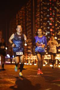 BIB: 4695, 425
                            <button type="button" onclick="openModal(16130180)" class="btn btn-primary btn-sm float-right btn-popup" data-toggle="modal" data-target=".modal-high-quality">
                        <i class="fas fa-shopping-cart"></i> Add to Cart
                    </button>
                                            <button type="button" onclick="isThisMe(16130180, true)" class="btn btn-success btn-sm float-right btn-popup btn-isme hidden" data-toggle="tooltip" data-placement="bottom" title="นี่คือรูปของคุณใช่ไหม คลิกที่นี่เพื่อเอาเข้าอัลบั้ม">
                        <i class="fas fa-plus"></i> Add to album
                    </button>
                    <button type="button" onclick="isThisMe(16130180, false)" class="btn btn-warning btn-sm float-right btn-popup btn-isnotme hidden">
                        <i class="fas fa-ban"></i> Remove from album
                    </button>