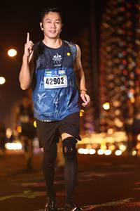 BIB: 42902
                            <button type="button" onclick="openModal(16157532)" class="btn btn-primary btn-sm float-right btn-popup" data-toggle="modal" data-target=".modal-high-quality">
                        <i class="fas fa-shopping-cart"></i> Add to Cart
                    </button>
                                            <button type="button" onclick="isThisMe(16157532, true)" class="btn btn-success btn-sm float-right btn-popup btn-isme hidden" data-toggle="tooltip" data-placement="bottom" title="นี่คือรูปของคุณใช่ไหม คลิกที่นี่เพื่อเอาเข้าอัลบั้ม">
                        <i class="fas fa-plus"></i> Add to album
                    </button>
                    <button type="button" onclick="isThisMe(16157532, false)" class="btn btn-warning btn-sm float-right btn-popup btn-isnotme hidden">
                        <i class="fas fa-ban"></i> Remove from album
                    </button>