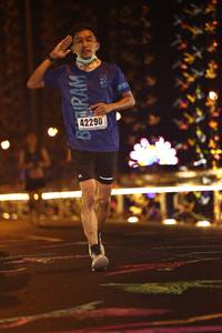 BIB: 42290
                            <button type="button" onclick="openModal(16161875)" class="btn btn-primary btn-sm float-right btn-popup" data-toggle="modal" data-target=".modal-high-quality">
                        <i class="fas fa-shopping-cart"></i> Add to Cart
                    </button>
                                            <button type="button" onclick="isThisMe(16161875, true)" class="btn btn-success btn-sm float-right btn-popup btn-isme hidden" data-toggle="tooltip" data-placement="bottom" title="นี่คือรูปของคุณใช่ไหม คลิกที่นี่เพื่อเอาเข้าอัลบั้ม">
                        <i class="fas fa-plus"></i> Add to album
                    </button>
                    <button type="button" onclick="isThisMe(16161875, false)" class="btn btn-warning btn-sm float-right btn-popup btn-isnotme hidden">
                        <i class="fas fa-ban"></i> Remove from album
                    </button>