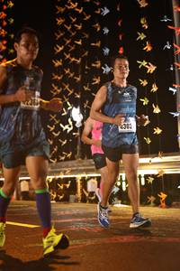 BIB: 236, 4302
                            <button type="button" onclick="openModal(16156735)" class="btn btn-primary btn-sm float-right btn-popup" data-toggle="modal" data-target=".modal-high-quality">
                        <i class="fas fa-shopping-cart"></i> Add to Cart
                    </button>
                                            <button type="button" onclick="isThisMe(16156735, true)" class="btn btn-success btn-sm float-right btn-popup btn-isme hidden" data-toggle="tooltip" data-placement="bottom" title="นี่คือรูปของคุณใช่ไหม คลิกที่นี่เพื่อเอาเข้าอัลบั้ม">
                        <i class="fas fa-plus"></i> Add to album
                    </button>
                    <button type="button" onclick="isThisMe(16156735, false)" class="btn btn-warning btn-sm float-right btn-popup btn-isnotme hidden">
                        <i class="fas fa-ban"></i> Remove from album
                    </button>