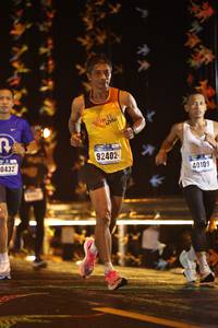 BIB: 0432, 92402, 40109
                            <button type="button" onclick="openModal(16113194)" class="btn btn-primary btn-sm float-right btn-popup" data-toggle="modal" data-target=".modal-high-quality">
                        <i class="fas fa-shopping-cart"></i> Add to Cart
                    </button>
                                            <button type="button" onclick="isThisMe(16113194, true)" class="btn btn-success btn-sm float-right btn-popup btn-isme hidden" data-toggle="tooltip" data-placement="bottom" title="นี่คือรูปของคุณใช่ไหม คลิกที่นี่เพื่อเอาเข้าอัลบั้ม">
                        <i class="fas fa-plus"></i> Add to album
                    </button>
                    <button type="button" onclick="isThisMe(16113194, false)" class="btn btn-warning btn-sm float-right btn-popup btn-isnotme hidden">
                        <i class="fas fa-ban"></i> Remove from album
                    </button>