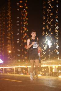 BIB: 40511
                            <button type="button" onclick="openModal(16112839)" class="btn btn-primary btn-sm float-right btn-popup" data-toggle="modal" data-target=".modal-high-quality">
                        <i class="fas fa-shopping-cart"></i> Add to Cart
                    </button>
                                            <button type="button" onclick="isThisMe(16112839, true)" class="btn btn-success btn-sm float-right btn-popup btn-isme hidden" data-toggle="tooltip" data-placement="bottom" title="นี่คือรูปของคุณใช่ไหม คลิกที่นี่เพื่อเอาเข้าอัลบั้ม">
                        <i class="fas fa-plus"></i> Add to album
                    </button>
                    <button type="button" onclick="isThisMe(16112839, false)" class="btn btn-warning btn-sm float-right btn-popup btn-isnotme hidden">
                        <i class="fas fa-ban"></i> Remove from album
                    </button>