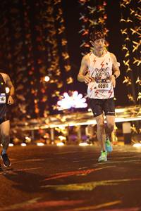 BIB: 40914
                            <button type="button" onclick="openModal(16115095)" class="btn btn-primary btn-sm float-right btn-popup" data-toggle="modal" data-target=".modal-high-quality">
                        <i class="fas fa-shopping-cart"></i> Add to Cart
                    </button>
                                            <button type="button" onclick="isThisMe(16115095, true)" class="btn btn-success btn-sm float-right btn-popup btn-isme hidden" data-toggle="tooltip" data-placement="bottom" title="นี่คือรูปของคุณใช่ไหม คลิกที่นี่เพื่อเอาเข้าอัลบั้ม">
                        <i class="fas fa-plus"></i> Add to album
                    </button>
                    <button type="button" onclick="isThisMe(16115095, false)" class="btn btn-warning btn-sm float-right btn-popup btn-isnotme hidden">
                        <i class="fas fa-ban"></i> Remove from album
                    </button>