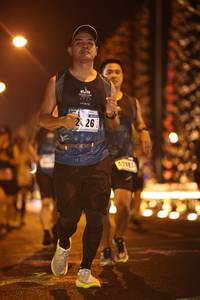 BIB: 214
                            <button type="button" onclick="openModal(16149962)" class="btn btn-primary btn-sm float-right btn-popup" data-toggle="modal" data-target=".modal-high-quality">
                        <i class="fas fa-shopping-cart"></i> Add to Cart
                    </button>
                                            <button type="button" onclick="isThisMe(16149962, true)" class="btn btn-success btn-sm float-right btn-popup btn-isme hidden" data-toggle="tooltip" data-placement="bottom" title="นี่คือรูปของคุณใช่ไหม คลิกที่นี่เพื่อเอาเข้าอัลบั้ม">
                        <i class="fas fa-plus"></i> Add to album
                    </button>
                    <button type="button" onclick="isThisMe(16149962, false)" class="btn btn-warning btn-sm float-right btn-popup btn-isnotme hidden">
                        <i class="fas fa-ban"></i> Remove from album
                    </button>