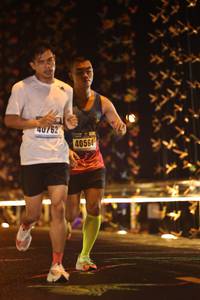 BIB: 4062, 40564
                            <button type="button" onclick="openModal(16114723)" class="btn btn-primary btn-sm float-right btn-popup" data-toggle="modal" data-target=".modal-high-quality">
                        <i class="fas fa-shopping-cart"></i> Add to Cart
                    </button>
                                            <button type="button" onclick="isThisMe(16114723, true)" class="btn btn-success btn-sm float-right btn-popup btn-isme hidden" data-toggle="tooltip" data-placement="bottom" title="นี่คือรูปของคุณใช่ไหม คลิกที่นี่เพื่อเอาเข้าอัลบั้ม">
                        <i class="fas fa-plus"></i> Add to album
                    </button>
                    <button type="button" onclick="isThisMe(16114723, false)" class="btn btn-warning btn-sm float-right btn-popup btn-isnotme hidden">
                        <i class="fas fa-ban"></i> Remove from album
                    </button>