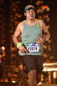 BIB: 42078
                            <button type="button" onclick="openModal(16150832)" class="btn btn-primary btn-sm float-right btn-popup" data-toggle="modal" data-target=".modal-high-quality">
                        <i class="fas fa-shopping-cart"></i> Add to Cart
                    </button>
                                            <button type="button" onclick="isThisMe(16150832, true)" class="btn btn-success btn-sm float-right btn-popup btn-isme hidden" data-toggle="tooltip" data-placement="bottom" title="นี่คือรูปของคุณใช่ไหม คลิกที่นี่เพื่อเอาเข้าอัลบั้ม">
                        <i class="fas fa-plus"></i> Add to album
                    </button>
                    <button type="button" onclick="isThisMe(16150832, false)" class="btn btn-warning btn-sm float-right btn-popup btn-isnotme hidden">
                        <i class="fas fa-ban"></i> Remove from album
                    </button>