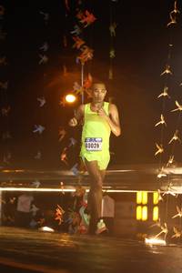 BIB: 40026
                            <button type="button" onclick="openModal(16111923)" class="btn btn-primary btn-sm float-right btn-popup" data-toggle="modal" data-target=".modal-high-quality">
                        <i class="fas fa-shopping-cart"></i> Add to Cart
                    </button>
                                            <button type="button" onclick="isThisMe(16111923, true)" class="btn btn-success btn-sm float-right btn-popup btn-isme hidden" data-toggle="tooltip" data-placement="bottom" title="นี่คือรูปของคุณใช่ไหม คลิกที่นี่เพื่อเอาเข้าอัลบั้ม">
                        <i class="fas fa-plus"></i> Add to album
                    </button>
                    <button type="button" onclick="isThisMe(16111923, false)" class="btn btn-warning btn-sm float-right btn-popup btn-isnotme hidden">
                        <i class="fas fa-ban"></i> Remove from album
                    </button>