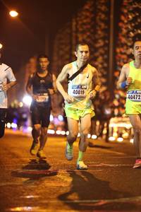 BIB: 40019, 40472, 1199
                            <button type="button" onclick="openModal(16132049)" class="btn btn-primary btn-sm float-right btn-popup" data-toggle="modal" data-target=".modal-high-quality">
                        <i class="fas fa-shopping-cart"></i> Add to Cart
                    </button>
                                            <button type="button" onclick="isThisMe(16132049, true)" class="btn btn-success btn-sm float-right btn-popup btn-isme hidden" data-toggle="tooltip" data-placement="bottom" title="นี่คือรูปของคุณใช่ไหม คลิกที่นี่เพื่อเอาเข้าอัลบั้ม">
                        <i class="fas fa-plus"></i> Add to album
                    </button>
                    <button type="button" onclick="isThisMe(16132049, false)" class="btn btn-warning btn-sm float-right btn-popup btn-isnotme hidden">
                        <i class="fas fa-ban"></i> Remove from album
                    </button>