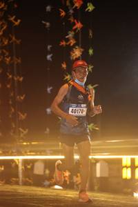 BIB: 40170
                            <button type="button" onclick="openModal(16112729)" class="btn btn-primary btn-sm float-right btn-popup" data-toggle="modal" data-target=".modal-high-quality">
                        <i class="fas fa-shopping-cart"></i> Add to Cart
                    </button>
                                            <button type="button" onclick="isThisMe(16112729, true)" class="btn btn-success btn-sm float-right btn-popup btn-isme hidden" data-toggle="tooltip" data-placement="bottom" title="นี่คือรูปของคุณใช่ไหม คลิกที่นี่เพื่อเอาเข้าอัลบั้ม">
                        <i class="fas fa-plus"></i> Add to album
                    </button>
                    <button type="button" onclick="isThisMe(16112729, false)" class="btn btn-warning btn-sm float-right btn-popup btn-isnotme hidden">
                        <i class="fas fa-ban"></i> Remove from album
                    </button>