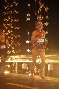 BIB: 40043
                            <button type="button" onclick="openModal(16112299)" class="btn btn-primary btn-sm float-right btn-popup" data-toggle="modal" data-target=".modal-high-quality">
                        <i class="fas fa-shopping-cart"></i> Add to Cart
                    </button>
                                            <button type="button" onclick="isThisMe(16112299, true)" class="btn btn-success btn-sm float-right btn-popup btn-isme hidden" data-toggle="tooltip" data-placement="bottom" title="นี่คือรูปของคุณใช่ไหม คลิกที่นี่เพื่อเอาเข้าอัลบั้ม">
                        <i class="fas fa-plus"></i> Add to album
                    </button>
                    <button type="button" onclick="isThisMe(16112299, false)" class="btn btn-warning btn-sm float-right btn-popup btn-isnotme hidden">
                        <i class="fas fa-ban"></i> Remove from album
                    </button>