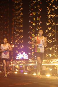 BIB: 41058, 4416
                            <button type="button" onclick="openModal(16112490)" class="btn btn-primary btn-sm float-right btn-popup" data-toggle="modal" data-target=".modal-high-quality">
                        <i class="fas fa-shopping-cart"></i> Add to Cart
                    </button>
                                            <button type="button" onclick="isThisMe(16112490, true)" class="btn btn-success btn-sm float-right btn-popup btn-isme hidden" data-toggle="tooltip" data-placement="bottom" title="นี่คือรูปของคุณใช่ไหม คลิกที่นี่เพื่อเอาเข้าอัลบั้ม">
                        <i class="fas fa-plus"></i> Add to album
                    </button>
                    <button type="button" onclick="isThisMe(16112490, false)" class="btn btn-warning btn-sm float-right btn-popup btn-isnotme hidden">
                        <i class="fas fa-ban"></i> Remove from album
                    </button>