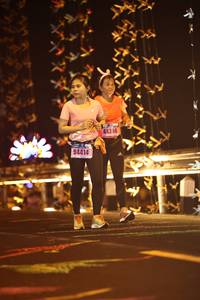 BIB: 44394, 94414
                            <button type="button" onclick="openModal(16198110)" class="btn btn-primary btn-sm float-right btn-popup" data-toggle="modal" data-target=".modal-high-quality">
                        <i class="fas fa-shopping-cart"></i> Add to Cart
                    </button>
                                            <button type="button" onclick="isThisMe(16198110, true)" class="btn btn-success btn-sm float-right btn-popup btn-isme hidden" data-toggle="tooltip" data-placement="bottom" title="นี่คือรูปของคุณใช่ไหม คลิกที่นี่เพื่อเอาเข้าอัลบั้ม">
                        <i class="fas fa-plus"></i> Add to album
                    </button>
                    <button type="button" onclick="isThisMe(16198110, false)" class="btn btn-warning btn-sm float-right btn-popup btn-isnotme hidden">
                        <i class="fas fa-ban"></i> Remove from album
                    </button>