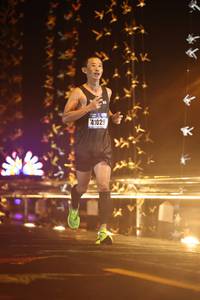 BIB: 41029
                            <button type="button" onclick="openModal(16112101)" class="btn btn-primary btn-sm float-right btn-popup" data-toggle="modal" data-target=".modal-high-quality">
                        <i class="fas fa-shopping-cart"></i> Add to Cart
                    </button>
                                            <button type="button" onclick="isThisMe(16112101, true)" class="btn btn-success btn-sm float-right btn-popup btn-isme hidden" data-toggle="tooltip" data-placement="bottom" title="นี่คือรูปของคุณใช่ไหม คลิกที่นี่เพื่อเอาเข้าอัลบั้ม">
                        <i class="fas fa-plus"></i> Add to album
                    </button>
                    <button type="button" onclick="isThisMe(16112101, false)" class="btn btn-warning btn-sm float-right btn-popup btn-isnotme hidden">
                        <i class="fas fa-ban"></i> Remove from album
                    </button>