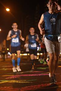 BIB: 0133, 417
                            <button type="button" onclick="openModal(16160634)" class="btn btn-primary btn-sm float-right btn-popup" data-toggle="modal" data-target=".modal-high-quality">
                        <i class="fas fa-shopping-cart"></i> Add to Cart
                    </button>
                                            <button type="button" onclick="isThisMe(16160634, true)" class="btn btn-success btn-sm float-right btn-popup btn-isme hidden" data-toggle="tooltip" data-placement="bottom" title="นี่คือรูปของคุณใช่ไหม คลิกที่นี่เพื่อเอาเข้าอัลบั้ม">
                        <i class="fas fa-plus"></i> Add to album
                    </button>
                    <button type="button" onclick="isThisMe(16160634, false)" class="btn btn-warning btn-sm float-right btn-popup btn-isnotme hidden">
                        <i class="fas fa-ban"></i> Remove from album
                    </button>