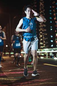 BIB: 417
                            <button type="button" onclick="openModal(18300874)" class="btn btn-primary btn-sm float-right btn-popup" data-toggle="modal" data-target=".modal-high-quality">
                        <i class="fas fa-shopping-cart"></i> Add to Cart
                    </button>
                                            <button type="button" onclick="isThisMe(18300874, true)" class="btn btn-success btn-sm float-right btn-popup btn-isme hidden" data-toggle="tooltip" data-placement="bottom" title="นี่คือรูปของคุณใช่ไหม คลิกที่นี่เพื่อเอาเข้าอัลบั้ม">
                        <i class="fas fa-plus"></i> Add to album
                    </button>
                    <button type="button" onclick="isThisMe(18300874, false)" class="btn btn-warning btn-sm float-right btn-popup btn-isnotme hidden">
                        <i class="fas fa-ban"></i> Remove from album
                    </button>