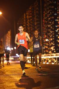 BIB: 6402, 41307
                            <button type="button" onclick="openModal(16119510)" class="btn btn-primary btn-sm float-right btn-popup" data-toggle="modal" data-target=".modal-high-quality">
                        <i class="fas fa-shopping-cart"></i> Add to Cart
                    </button>
                                            <button type="button" onclick="isThisMe(16119510, true)" class="btn btn-success btn-sm float-right btn-popup btn-isme hidden" data-toggle="tooltip" data-placement="bottom" title="นี่คือรูปของคุณใช่ไหม คลิกที่นี่เพื่อเอาเข้าอัลบั้ม">
                        <i class="fas fa-plus"></i> Add to album
                    </button>
                    <button type="button" onclick="isThisMe(16119510, false)" class="btn btn-warning btn-sm float-right btn-popup btn-isnotme hidden">
                        <i class="fas fa-ban"></i> Remove from album
                    </button>