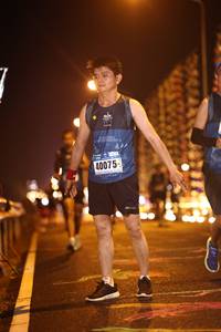 BIB: 40075
                            <button type="button" onclick="openModal(16160361)" class="btn btn-primary btn-sm float-right btn-popup" data-toggle="modal" data-target=".modal-high-quality">
                        <i class="fas fa-shopping-cart"></i> Add to Cart
                    </button>
                                            <button type="button" onclick="isThisMe(16160361, true)" class="btn btn-success btn-sm float-right btn-popup btn-isme hidden" data-toggle="tooltip" data-placement="bottom" title="นี่คือรูปของคุณใช่ไหม คลิกที่นี่เพื่อเอาเข้าอัลบั้ม">
                        <i class="fas fa-plus"></i> Add to album
                    </button>
                    <button type="button" onclick="isThisMe(16160361, false)" class="btn btn-warning btn-sm float-right btn-popup btn-isnotme hidden">
                        <i class="fas fa-ban"></i> Remove from album
                    </button>