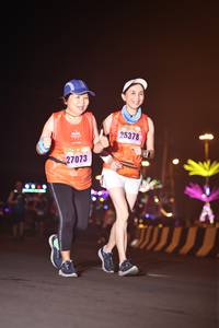 BIB: 25378, 27073
                            <button type="button" onclick="openModal(16264506)" class="btn btn-primary btn-sm float-right btn-popup" data-toggle="modal" data-target=".modal-high-quality">
                        <i class="fas fa-shopping-cart"></i> Add to Cart
                    </button>
                                            <button type="button" onclick="isThisMe(16264506, true)" class="btn btn-success btn-sm float-right btn-popup btn-isme hidden" data-toggle="tooltip" data-placement="bottom" title="นี่คือรูปของคุณใช่ไหม คลิกที่นี่เพื่อเอาเข้าอัลบั้ม">
                        <i class="fas fa-plus"></i> Add to album
                    </button>
                    <button type="button" onclick="isThisMe(16264506, false)" class="btn btn-warning btn-sm float-right btn-popup btn-isnotme hidden">
                        <i class="fas fa-ban"></i> Remove from album
                    </button>