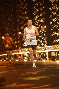 BIB: 41914
                            <button type="button" onclick="openModal(16122173)" class="btn btn-primary btn-sm float-right btn-popup" data-toggle="modal" data-target=".modal-high-quality">
                        <i class="fas fa-shopping-cart"></i> Add to Cart
                    </button>
                                            <button type="button" onclick="isThisMe(16122173, true)" class="btn btn-success btn-sm float-right btn-popup btn-isme hidden" data-toggle="tooltip" data-placement="bottom" title="นี่คือรูปของคุณใช่ไหม คลิกที่นี่เพื่อเอาเข้าอัลบั้ม">
                        <i class="fas fa-plus"></i> Add to album
                    </button>
                    <button type="button" onclick="isThisMe(16122173, false)" class="btn btn-warning btn-sm float-right btn-popup btn-isnotme hidden">
                        <i class="fas fa-ban"></i> Remove from album
                    </button>