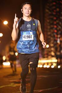 BIB: 42902
                            <button type="button" onclick="openModal(16157533)" class="btn btn-primary btn-sm float-right btn-popup" data-toggle="modal" data-target=".modal-high-quality">
                        <i class="fas fa-shopping-cart"></i> Add to Cart
                    </button>
                                            <button type="button" onclick="isThisMe(16157533, true)" class="btn btn-success btn-sm float-right btn-popup btn-isme hidden" data-toggle="tooltip" data-placement="bottom" title="นี่คือรูปของคุณใช่ไหม คลิกที่นี่เพื่อเอาเข้าอัลบั้ม">
                        <i class="fas fa-plus"></i> Add to album
                    </button>
                    <button type="button" onclick="isThisMe(16157533, false)" class="btn btn-warning btn-sm float-right btn-popup btn-isnotme hidden">
                        <i class="fas fa-ban"></i> Remove from album
                    </button>