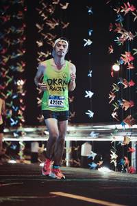 BIB: 42512
                            <button type="button" onclick="openModal(18298478)" class="btn btn-primary btn-sm float-right btn-popup" data-toggle="modal" data-target=".modal-high-quality">
                        <i class="fas fa-shopping-cart"></i> Add to Cart
                    </button>
                                            <button type="button" onclick="isThisMe(18298478, true)" class="btn btn-success btn-sm float-right btn-popup btn-isme hidden" data-toggle="tooltip" data-placement="bottom" title="นี่คือรูปของคุณใช่ไหม คลิกที่นี่เพื่อเอาเข้าอัลบั้ม">
                        <i class="fas fa-plus"></i> Add to album
                    </button>
                    <button type="button" onclick="isThisMe(18298478, false)" class="btn btn-warning btn-sm float-right btn-popup btn-isnotme hidden">
                        <i class="fas fa-ban"></i> Remove from album
                    </button>