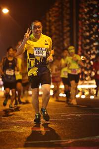 BIB: 4040
                            <button type="button" onclick="openModal(16131159)" class="btn btn-primary btn-sm float-right btn-popup" data-toggle="modal" data-target=".modal-high-quality">
                        <i class="fas fa-shopping-cart"></i> Add to Cart
                    </button>
                                            <button type="button" onclick="isThisMe(16131159, true)" class="btn btn-success btn-sm float-right btn-popup btn-isme hidden" data-toggle="tooltip" data-placement="bottom" title="นี่คือรูปของคุณใช่ไหม คลิกที่นี่เพื่อเอาเข้าอัลบั้ม">
                        <i class="fas fa-plus"></i> Add to album
                    </button>
                    <button type="button" onclick="isThisMe(16131159, false)" class="btn btn-warning btn-sm float-right btn-popup btn-isnotme hidden">
                        <i class="fas fa-ban"></i> Remove from album
                    </button>