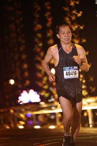 BIB: 40416
                            <button type="button" onclick="openModal(16115106)" class="btn btn-primary btn-sm float-right btn-popup" data-toggle="modal" data-target=".modal-high-quality">
                        <i class="fas fa-shopping-cart"></i> Add to Cart
                    </button>
                                            <button type="button" onclick="isThisMe(16115106, true)" class="btn btn-success btn-sm float-right btn-popup btn-isme hidden" data-toggle="tooltip" data-placement="bottom" title="นี่คือรูปของคุณใช่ไหม คลิกที่นี่เพื่อเอาเข้าอัลบั้ม">
                        <i class="fas fa-plus"></i> Add to album
                    </button>
                    <button type="button" onclick="isThisMe(16115106, false)" class="btn btn-warning btn-sm float-right btn-popup btn-isnotme hidden">
                        <i class="fas fa-ban"></i> Remove from album
                    </button>