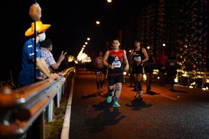 BIB: 400
                            <button type="button" onclick="openModal(16807253)" class="btn btn-primary btn-sm float-right btn-popup" data-toggle="modal" data-target=".modal-high-quality">
                        <i class="fas fa-shopping-cart"></i> Add to Cart
                    </button>
                                            <button type="button" onclick="isThisMe(16807253, true)" class="btn btn-success btn-sm float-right btn-popup btn-isme hidden" data-toggle="tooltip" data-placement="bottom" title="นี่คือรูปของคุณใช่ไหม คลิกที่นี่เพื่อเอาเข้าอัลบั้ม">
                        <i class="fas fa-plus"></i> Add to album
                    </button>
                    <button type="button" onclick="isThisMe(16807253, false)" class="btn btn-warning btn-sm float-right btn-popup btn-isnotme hidden">
                        <i class="fas fa-ban"></i> Remove from album
                    </button>