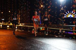 BIB: 400
                            <button type="button" onclick="openModal(16106788)" class="btn btn-primary btn-sm float-right btn-popup" data-toggle="modal" data-target=".modal-high-quality">
                        <i class="fas fa-shopping-cart"></i> Add to Cart
                    </button>
                                            <button type="button" onclick="isThisMe(16106788, true)" class="btn btn-success btn-sm float-right btn-popup btn-isme hidden" data-toggle="tooltip" data-placement="bottom" title="นี่คือรูปของคุณใช่ไหม คลิกที่นี่เพื่อเอาเข้าอัลบั้ม">
                        <i class="fas fa-plus"></i> Add to album
                    </button>
                    <button type="button" onclick="isThisMe(16106788, false)" class="btn btn-warning btn-sm float-right btn-popup btn-isnotme hidden">
                        <i class="fas fa-ban"></i> Remove from album
                    </button>