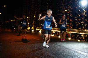 BIB: 40371
                            <button type="button" onclick="openModal(16296919)" class="btn btn-primary btn-sm float-right btn-popup" data-toggle="modal" data-target=".modal-high-quality">
                        <i class="fas fa-shopping-cart"></i> Add to Cart
                    </button>
                                            <button type="button" onclick="isThisMe(16296919, true)" class="btn btn-success btn-sm float-right btn-popup btn-isme hidden" data-toggle="tooltip" data-placement="bottom" title="นี่คือรูปของคุณใช่ไหม คลิกที่นี่เพื่อเอาเข้าอัลบั้ม">
                        <i class="fas fa-plus"></i> Add to album
                    </button>
                    <button type="button" onclick="isThisMe(16296919, false)" class="btn btn-warning btn-sm float-right btn-popup btn-isnotme hidden">
                        <i class="fas fa-ban"></i> Remove from album
                    </button>