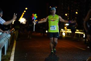 BIB: 40280
                            <button type="button" onclick="openModal(16407568)" class="btn btn-primary btn-sm float-right btn-popup" data-toggle="modal" data-target=".modal-high-quality">
                        <i class="fas fa-shopping-cart"></i> Add to Cart
                    </button>
                                            <button type="button" onclick="isThisMe(16407568, true)" class="btn btn-success btn-sm float-right btn-popup btn-isme hidden" data-toggle="tooltip" data-placement="bottom" title="นี่คือรูปของคุณใช่ไหม คลิกที่นี่เพื่อเอาเข้าอัลบั้ม">
                        <i class="fas fa-plus"></i> Add to album
                    </button>
                    <button type="button" onclick="isThisMe(16407568, false)" class="btn btn-warning btn-sm float-right btn-popup btn-isnotme hidden">
                        <i class="fas fa-ban"></i> Remove from album
                    </button>