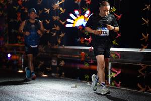 BIB: 2337
                            <button type="button" onclick="openModal(16792153)" class="btn btn-primary btn-sm float-right btn-popup" data-toggle="modal" data-target=".modal-high-quality">
                        <i class="fas fa-shopping-cart"></i> Add to Cart
                    </button>
                                            <button type="button" onclick="isThisMe(16792153, true)" class="btn btn-success btn-sm float-right btn-popup btn-isme hidden" data-toggle="tooltip" data-placement="bottom" title="นี่คือรูปของคุณใช่ไหม คลิกที่นี่เพื่อเอาเข้าอัลบั้ม">
                        <i class="fas fa-plus"></i> Add to album
                    </button>
                    <button type="button" onclick="isThisMe(16792153, false)" class="btn btn-warning btn-sm float-right btn-popup btn-isnotme hidden">
                        <i class="fas fa-ban"></i> Remove from album
                    </button>