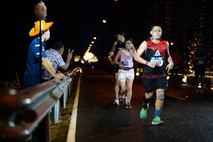 BIB: 400
                            <button type="button" onclick="openModal(16807155)" class="btn btn-primary btn-sm float-right btn-popup" data-toggle="modal" data-target=".modal-high-quality">
                        <i class="fas fa-shopping-cart"></i> Add to Cart
                    </button>
                                            <button type="button" onclick="isThisMe(16807155, true)" class="btn btn-success btn-sm float-right btn-popup btn-isme hidden" data-toggle="tooltip" data-placement="bottom" title="นี่คือรูปของคุณใช่ไหม คลิกที่นี่เพื่อเอาเข้าอัลบั้ม">
                        <i class="fas fa-plus"></i> Add to album
                    </button>
                    <button type="button" onclick="isThisMe(16807155, false)" class="btn btn-warning btn-sm float-right btn-popup btn-isnotme hidden">
                        <i class="fas fa-ban"></i> Remove from album
                    </button>