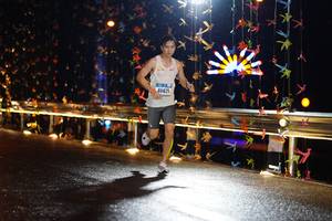 BIB: 40621
                            <button type="button" onclick="openModal(16105833)" class="btn btn-primary btn-sm float-right btn-popup" data-toggle="modal" data-target=".modal-high-quality">
                        <i class="fas fa-shopping-cart"></i> Add to Cart
                    </button>
                                            <button type="button" onclick="isThisMe(16105833, true)" class="btn btn-success btn-sm float-right btn-popup btn-isme hidden" data-toggle="tooltip" data-placement="bottom" title="นี่คือรูปของคุณใช่ไหม คลิกที่นี่เพื่อเอาเข้าอัลบั้ม">
                        <i class="fas fa-plus"></i> Add to album
                    </button>
                    <button type="button" onclick="isThisMe(16105833, false)" class="btn btn-warning btn-sm float-right btn-popup btn-isnotme hidden">
                        <i class="fas fa-ban"></i> Remove from album
                    </button>